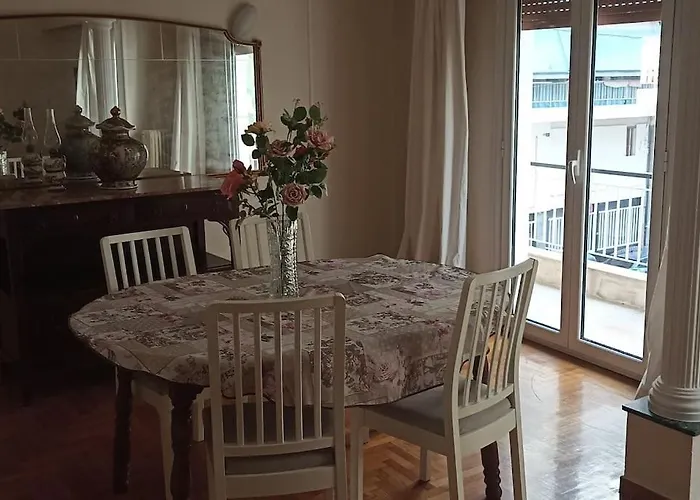 Attiki Metro Vintagy 2 Bedroom