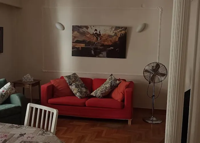 Attiki Metro Vintagy 2 Bedroom
